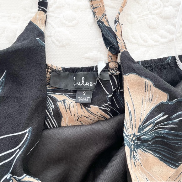 NWOT Lulus Darling Daylily Black Floral Print High-Low Maxi Dress Small - Picture 3 of 7